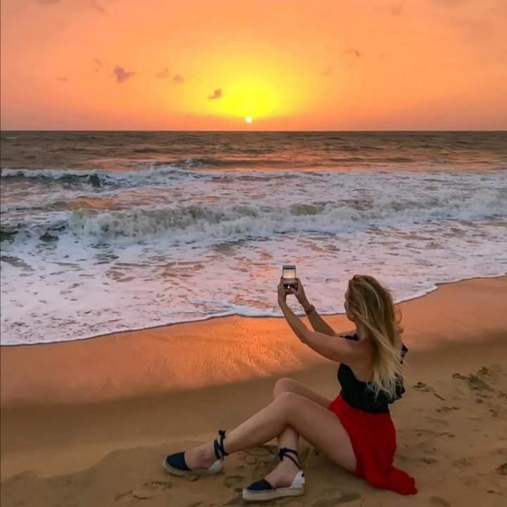 Mango Villa Хиккадува Экстерьер фото