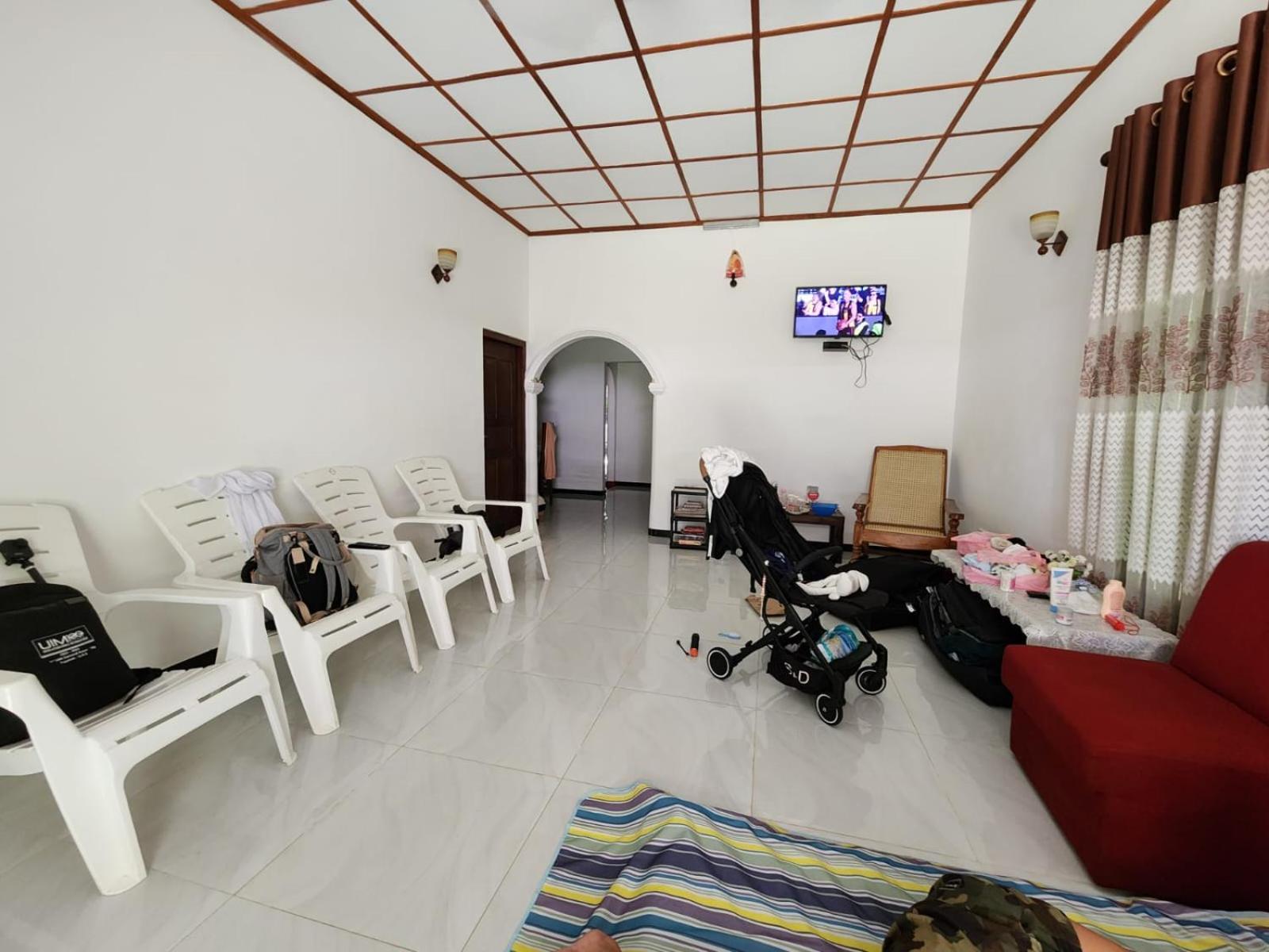 Mango Villa Хиккадува Экстерьер фото