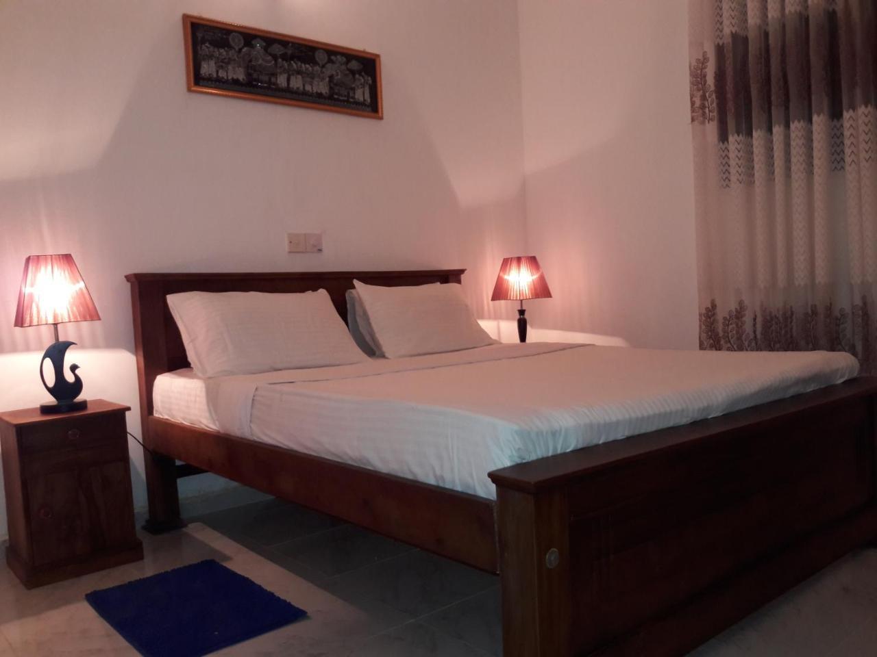 Mango Villa Хиккадува Экстерьер фото
