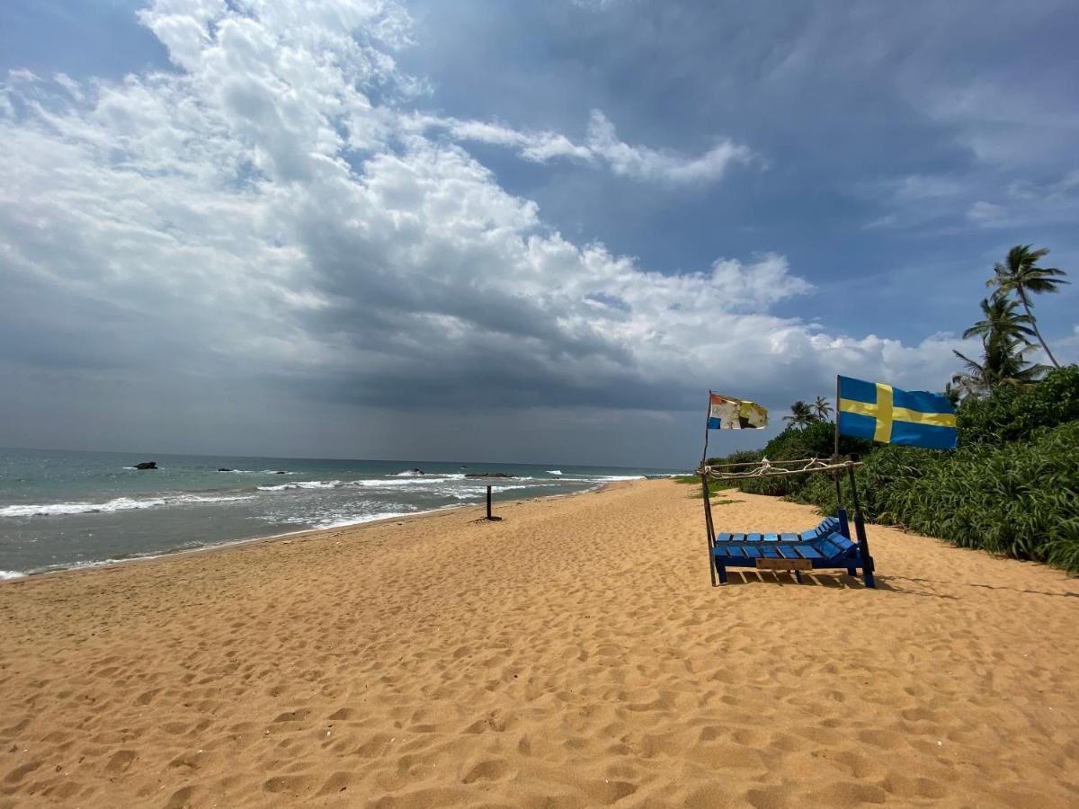 Mango Villa Хиккадува Экстерьер фото